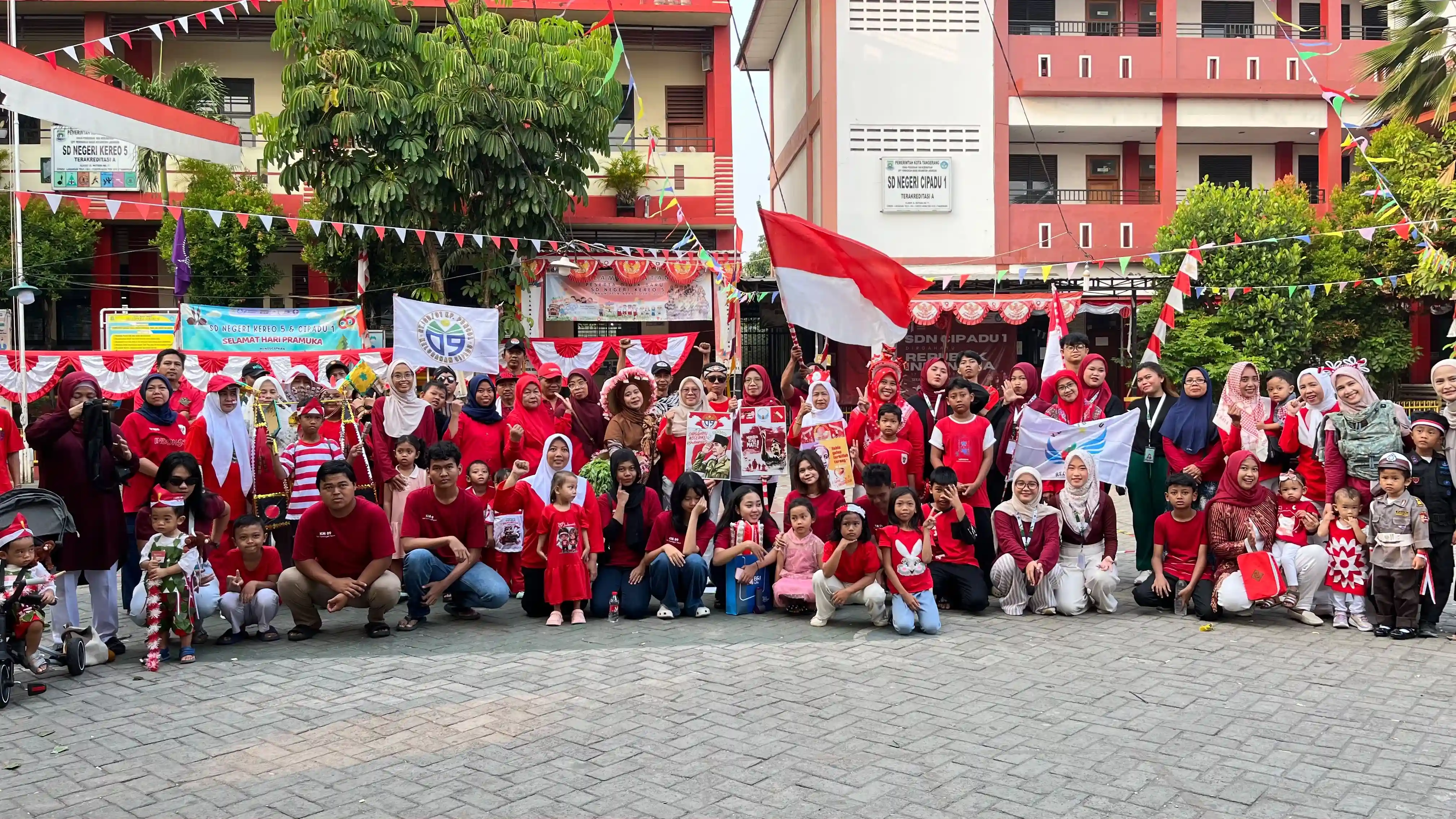 Partisipasi dalam Karnaval 17 Agustus Bersama Warga