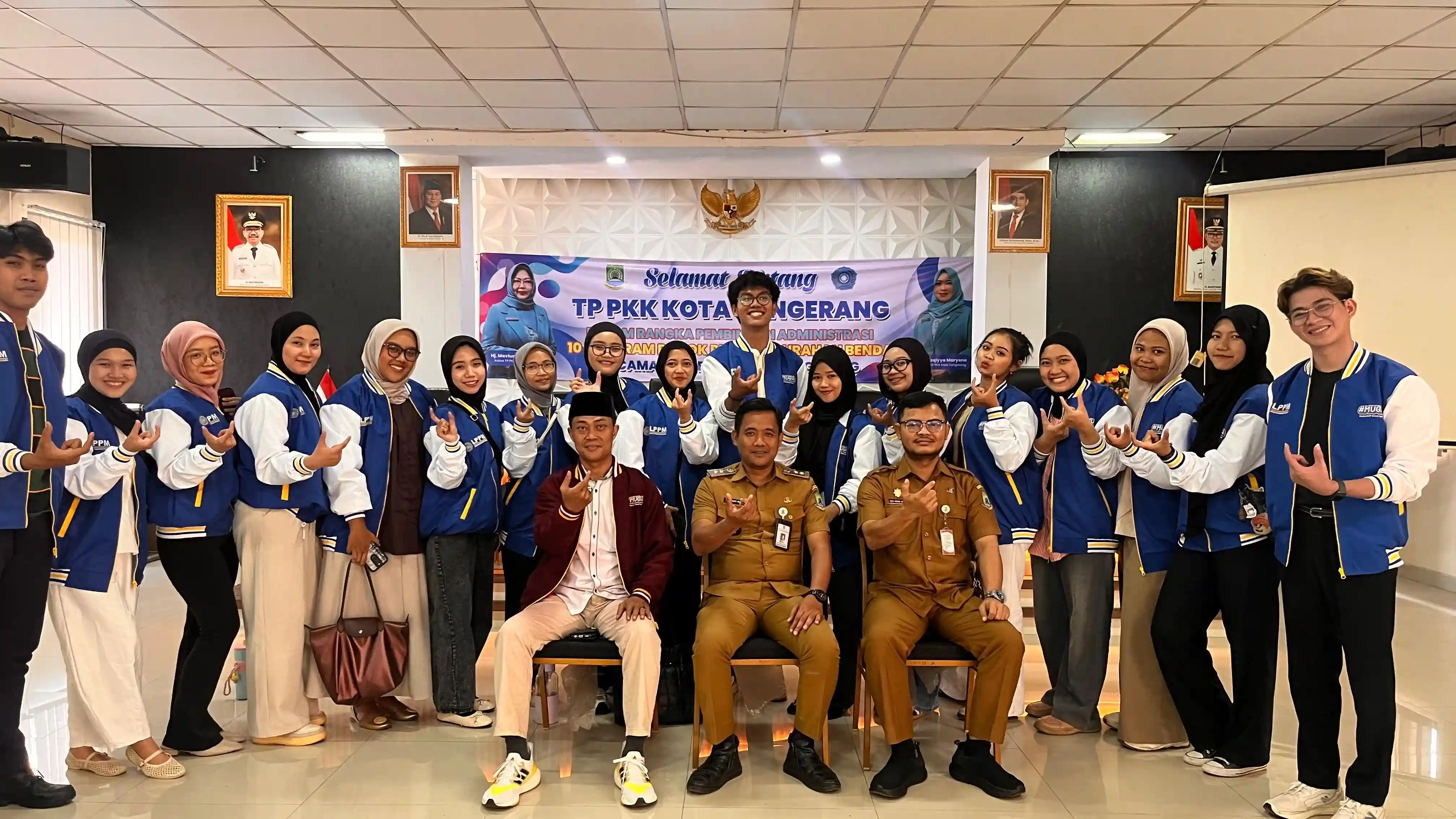 Pelepasan mahasiswa kkn, Silaturahmi dan mahsiswa kkn, Bersih-bersih dan rapat kordinasi di posko.