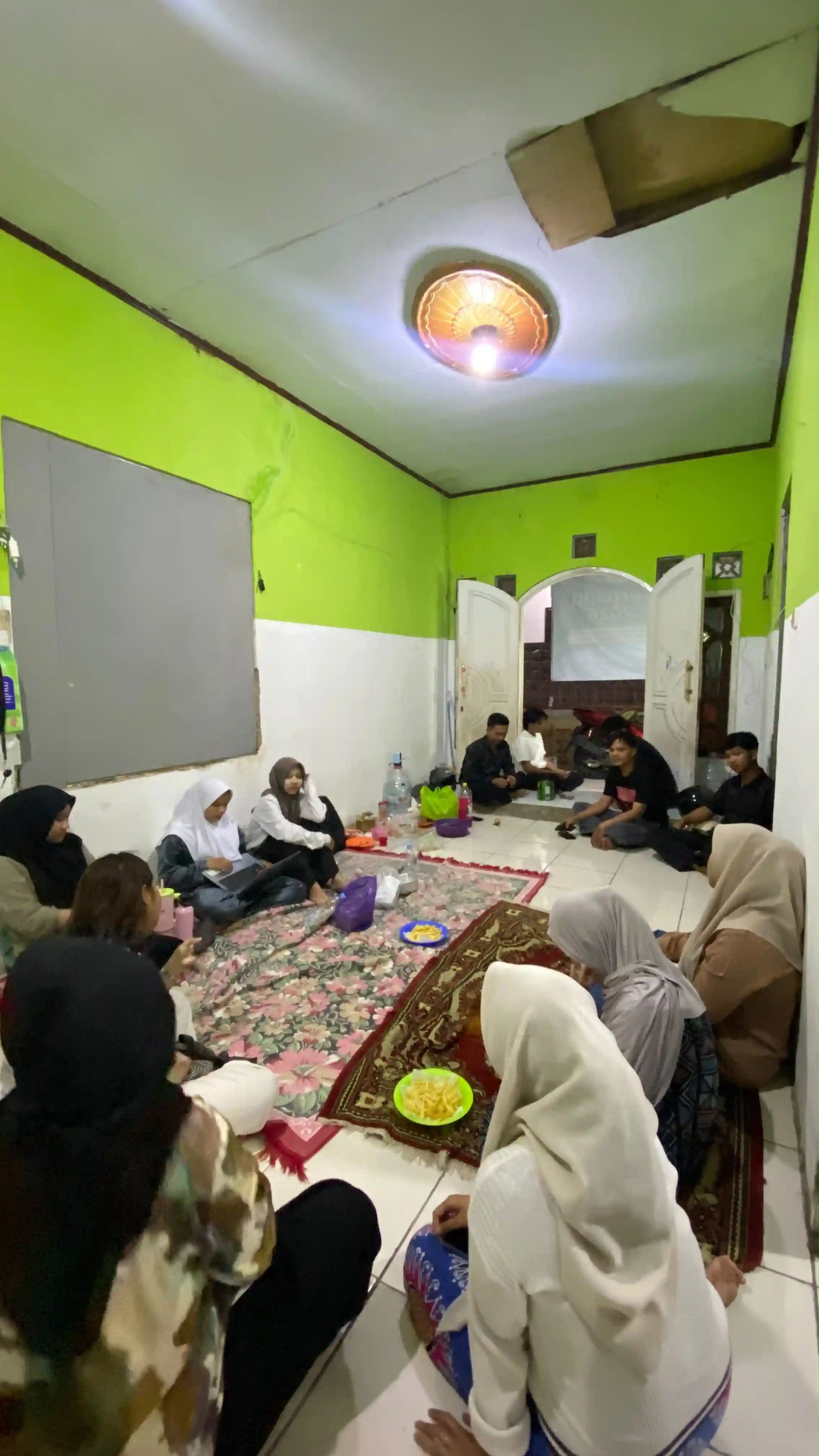 evaluasi mingguan