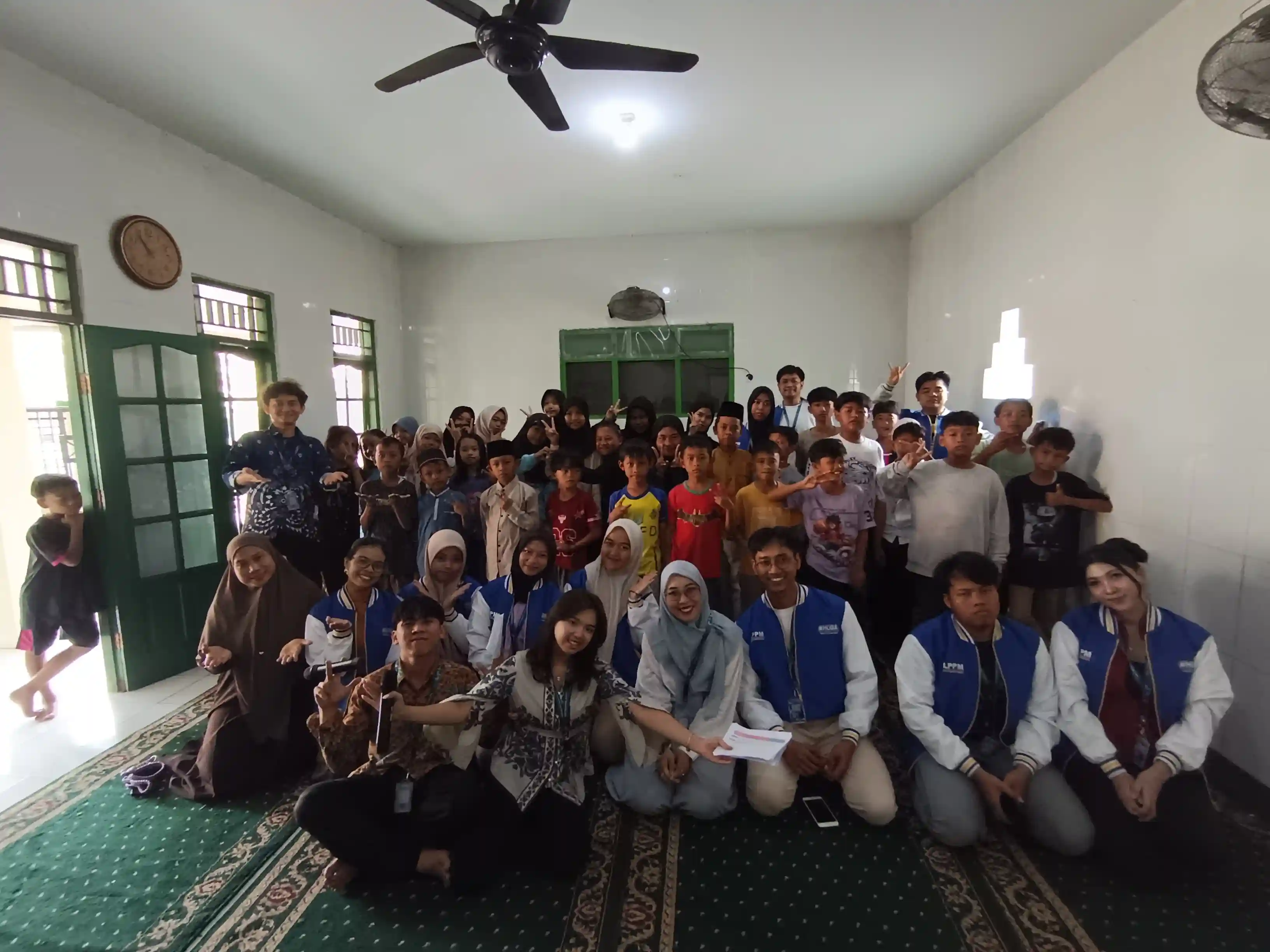 Kolaborasi Edukasi Kesehatan dan Persiapan Program Bank Sampah