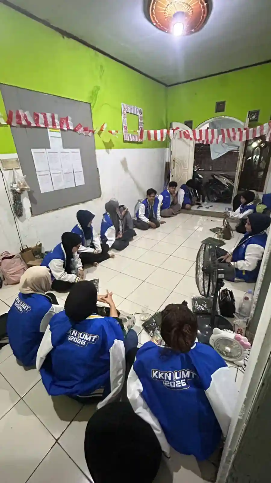 Menanam Sayuran dan Evaluasi Kegiatan