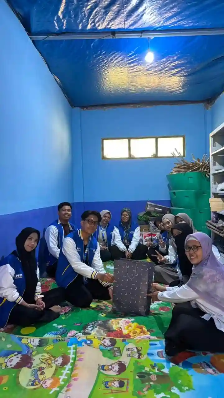 Perbantuan ke TK dan TPQ serta praktik perbantuan ke posyandu dan mengikuti senam mingguan