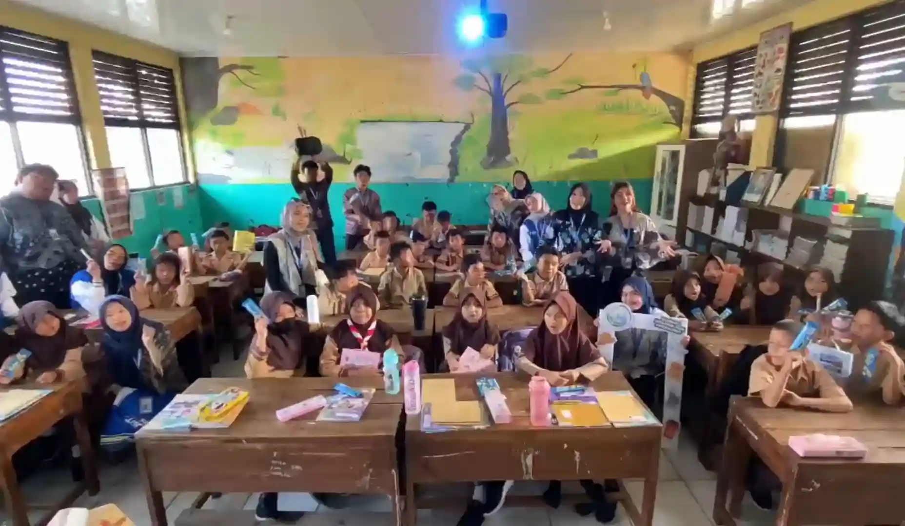 Seminar Edukasi Pemilahan Sampah di SDN Kunciran 3 Untuk Kelas 3 SD