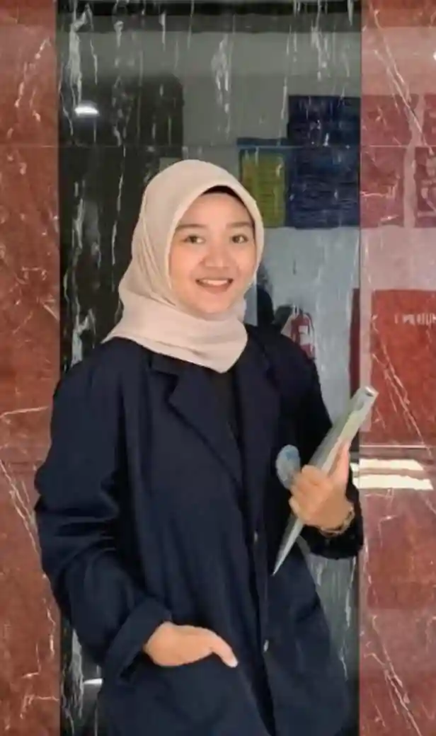 Lusy Widiyanti
