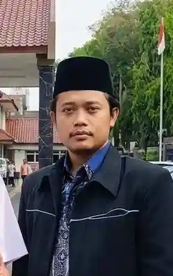 Ahmad Falza Yunani