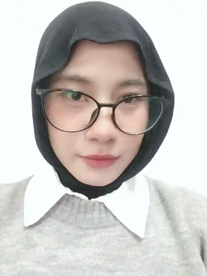 Estie Ananda Putri